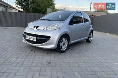 Хетчбек Peugeot 107 2006 в Костопілі