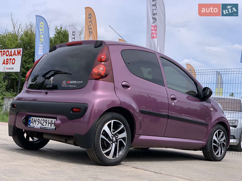Хетчбек Peugeot 107 2014 в Бердичеві