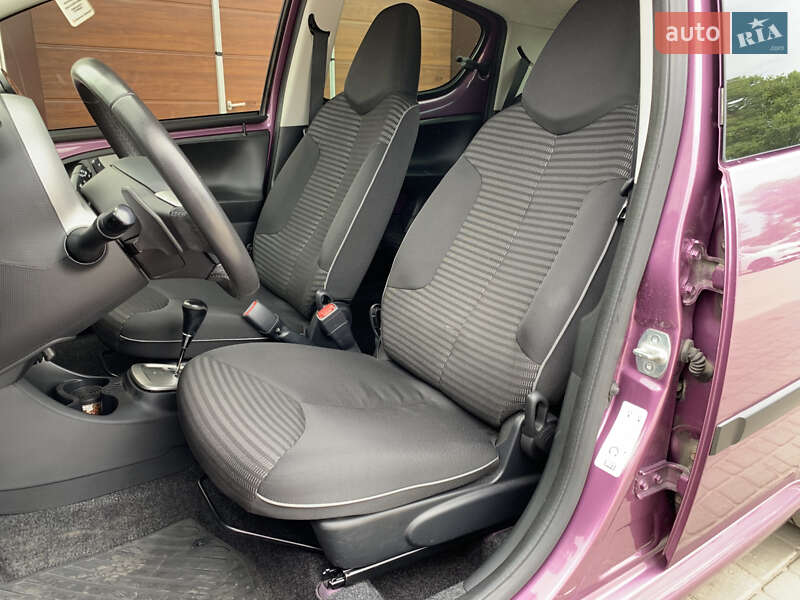 Хетчбек Peugeot 107 2014 в Бердичеві