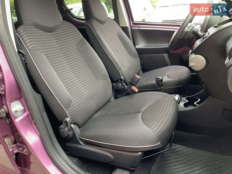 Хетчбек Peugeot 107 2014 в Бердичеві