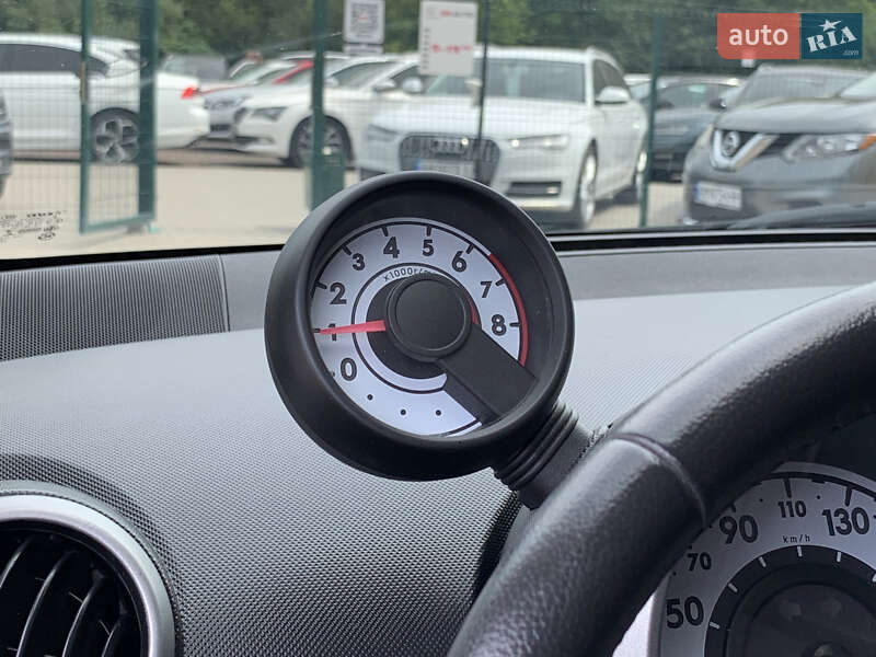 Хетчбек Peugeot 107 2014 в Бердичеві