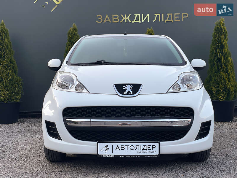 Хетчбек Peugeot 107 2011 в Одесі