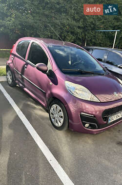 Хэтчбек Peugeot 107 2012 в Тернополе
