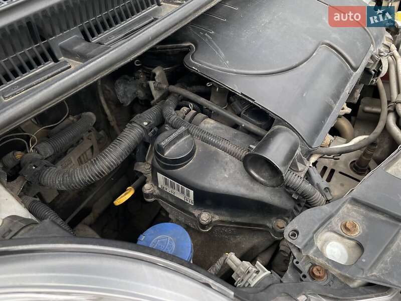 Хэтчбек Peugeot 107 2012 в Тернополе