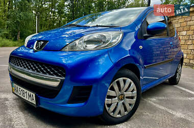 Хэтчбек Peugeot 107 2011 в Киеве
