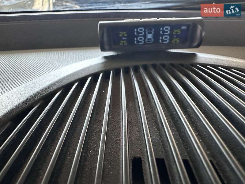 Хэтчбек Peugeot 107 2011 в Одессе