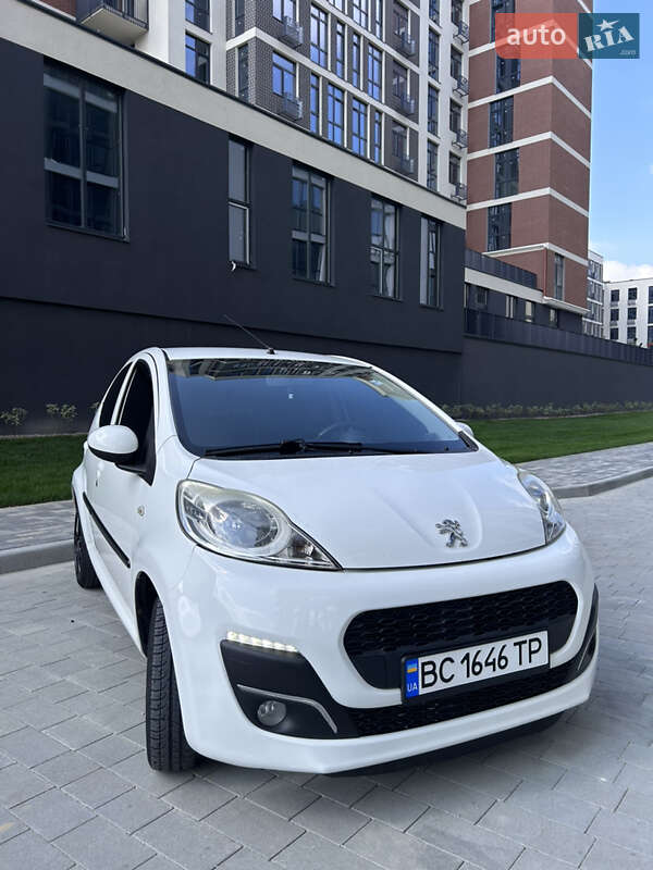 Хетчбек Peugeot 107 2012 в Львові