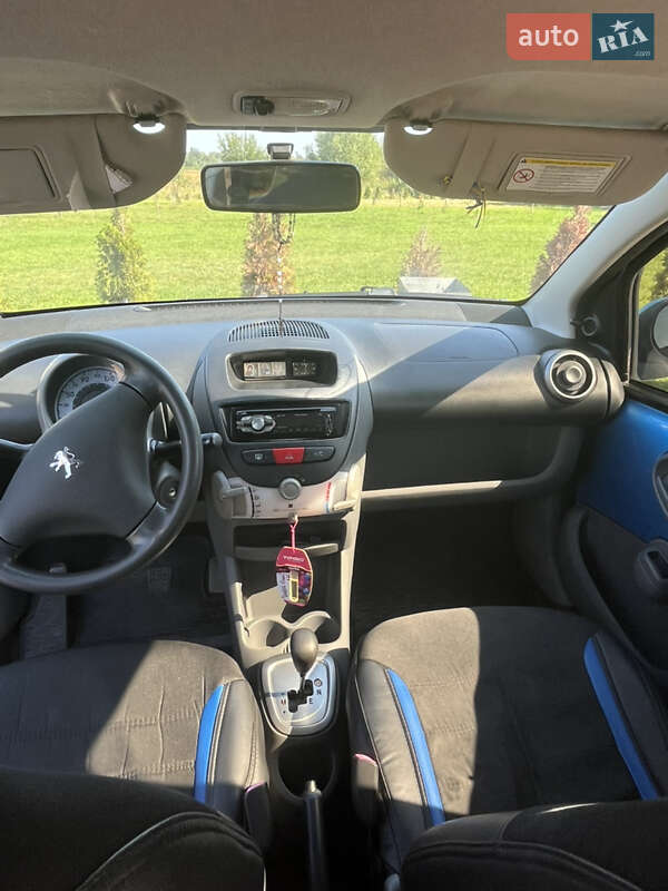 Хетчбек Peugeot 107 2007 в Мостиській
