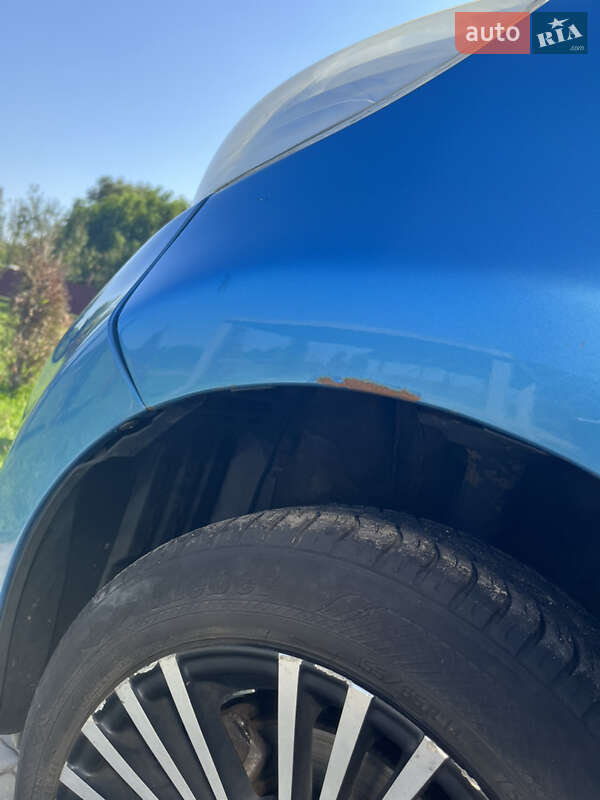 Хетчбек Peugeot 107 2007 в Мостиській