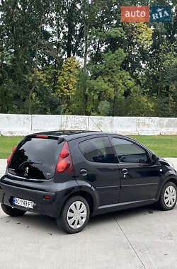 Хетчбек Peugeot 107 2014 в 