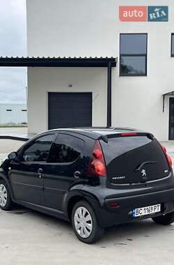 Хетчбек Peugeot 107 2014 в 