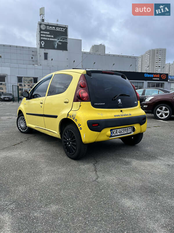 Хетчбек Peugeot 107 2012 в Києві