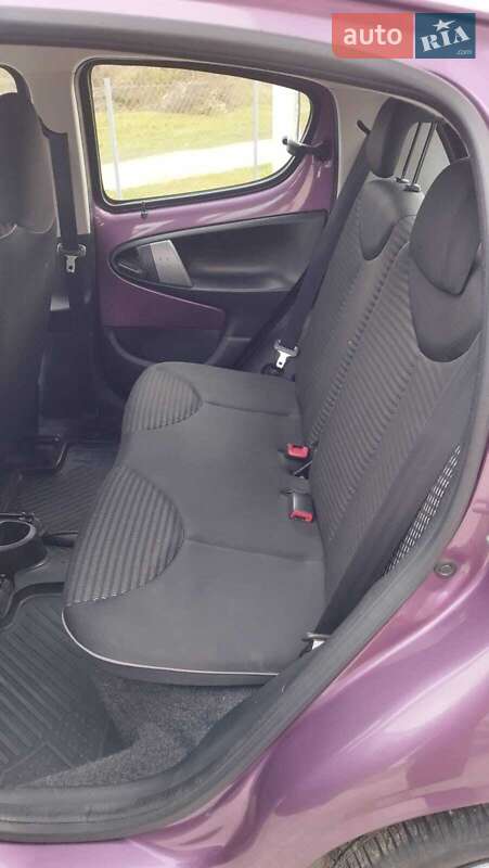 Хэтчбек Peugeot 107 2014 в Сколе