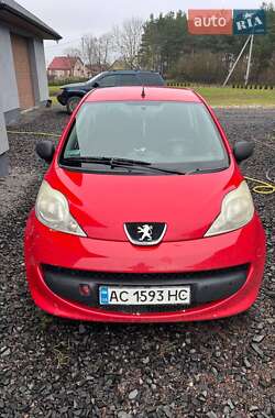 Хетчбек Peugeot 107 2006 в Любомлі