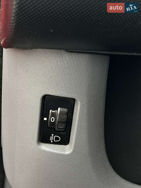 Хэтчбек Peugeot 107 2007 в Хмельницком