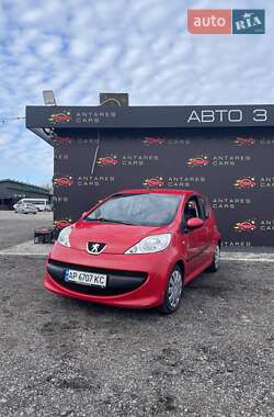 Хэтчбек Peugeot 107 2007 в Запорожье