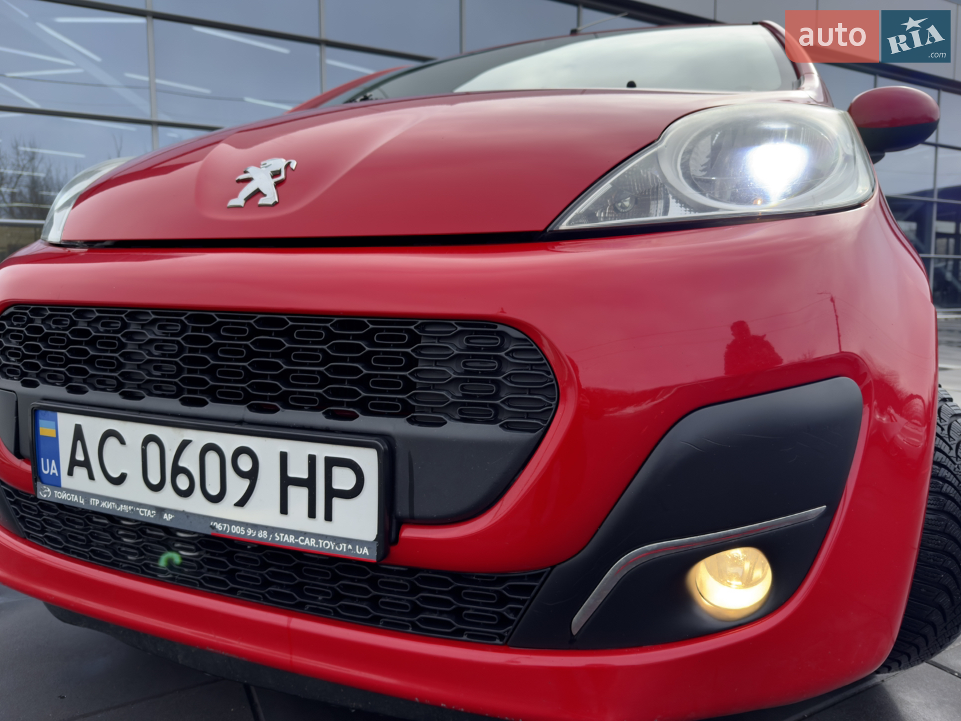 2013 Peugeot 107 - мініатюра 12