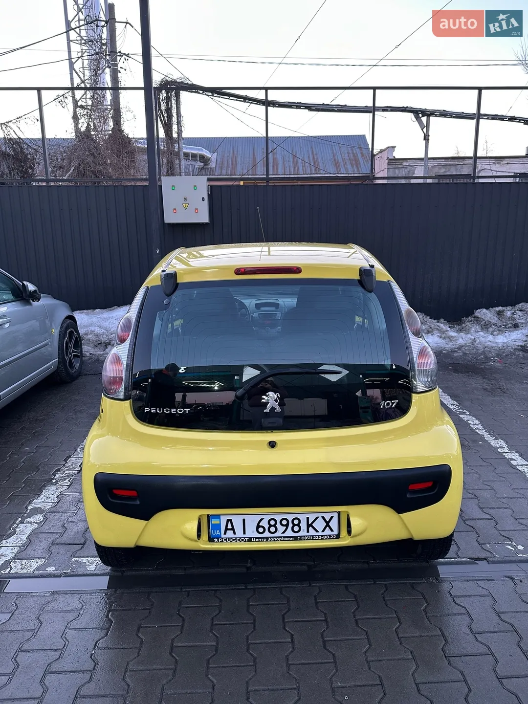 2012 Peugeot 107 - мініатюра 2