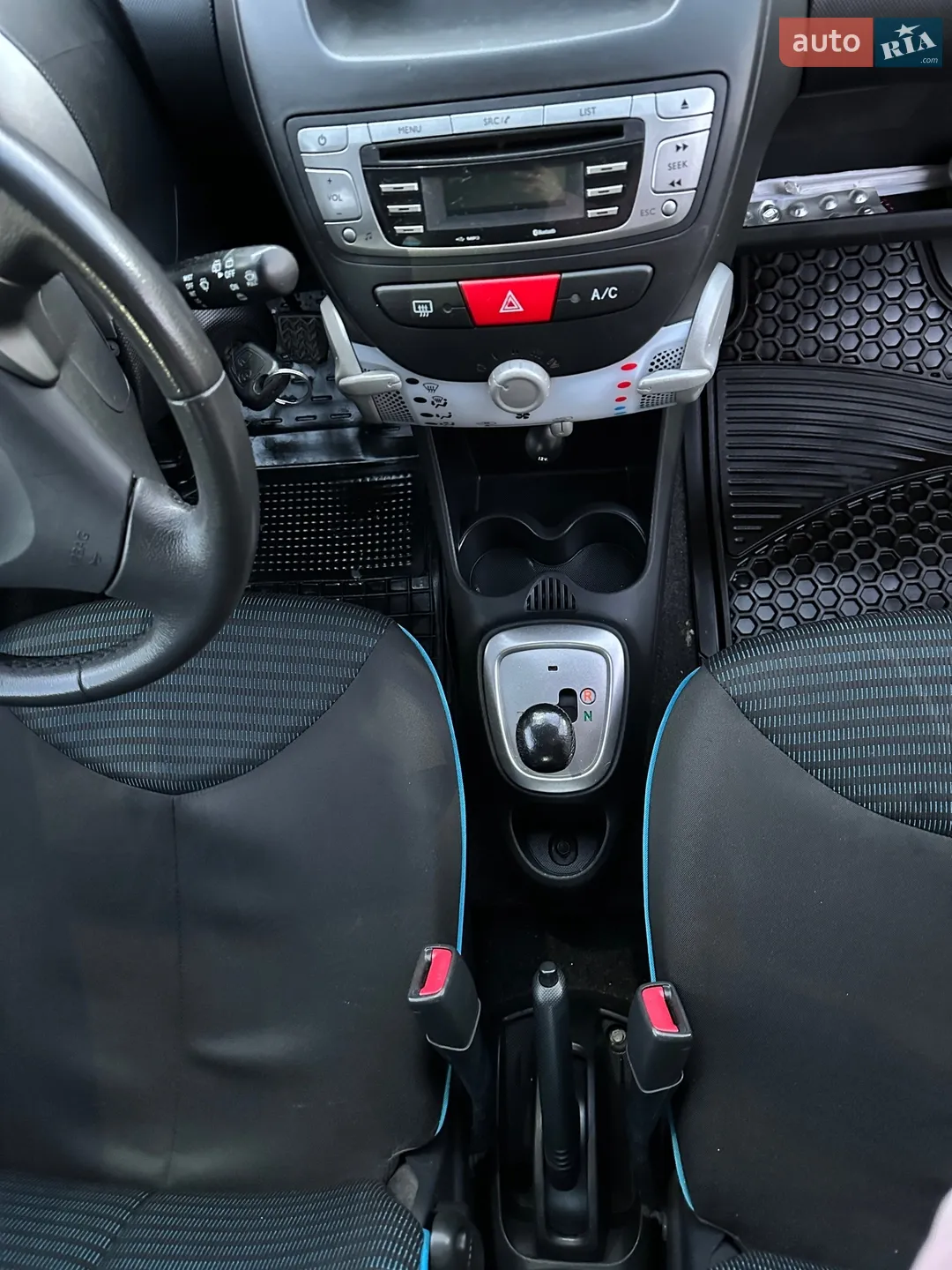 2012 Peugeot 107 - мініатюра 6