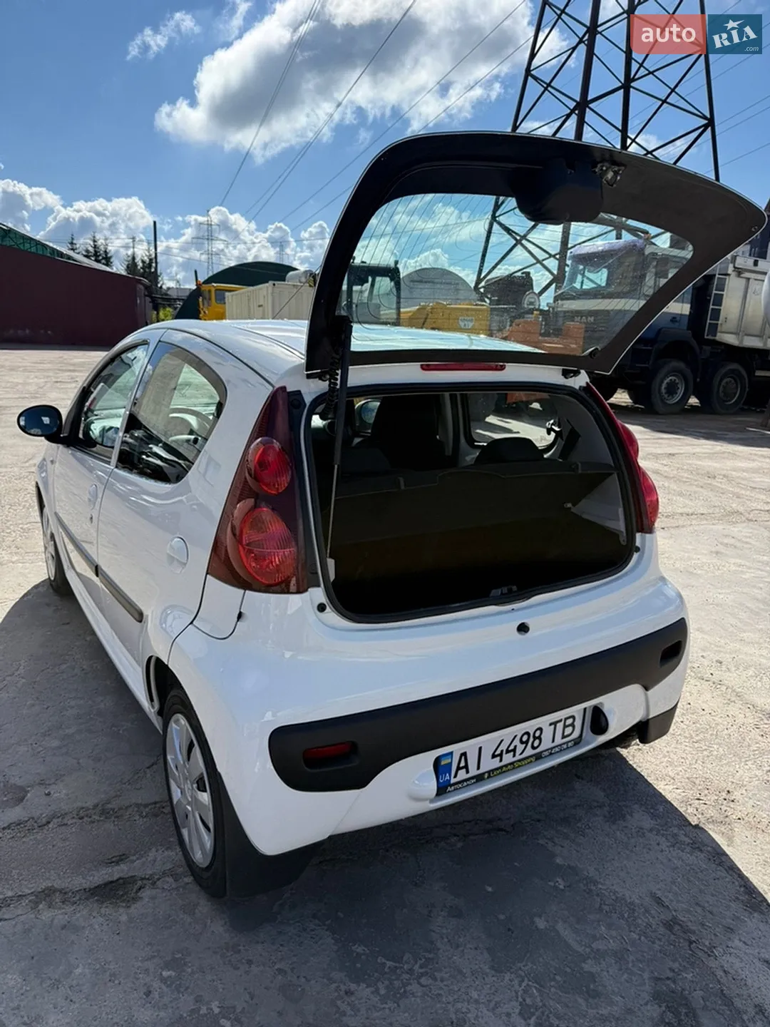 2013 Peugeot 107 - мініатюра 4