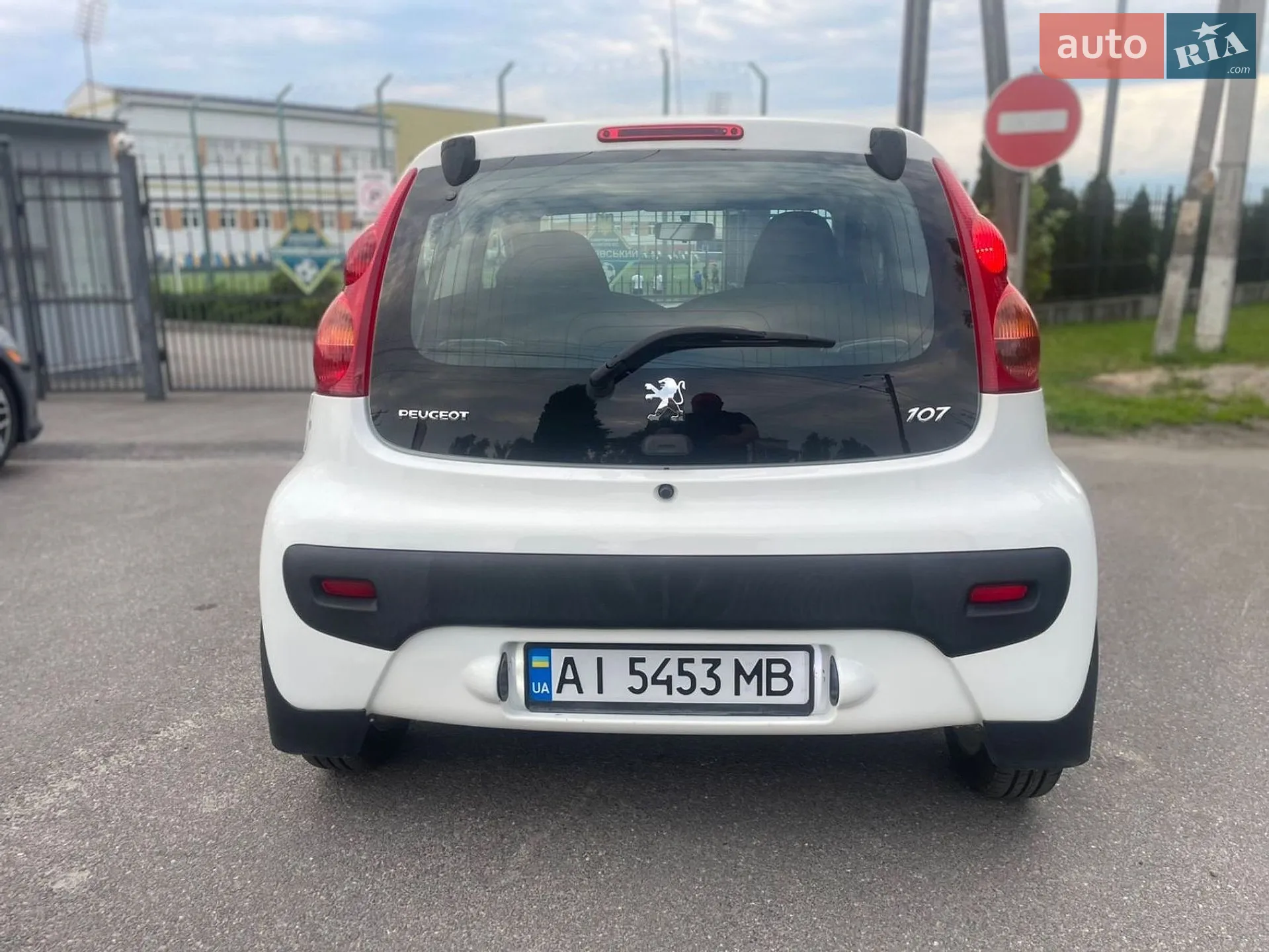 2011 Peugeot 107 - мініатюра 20