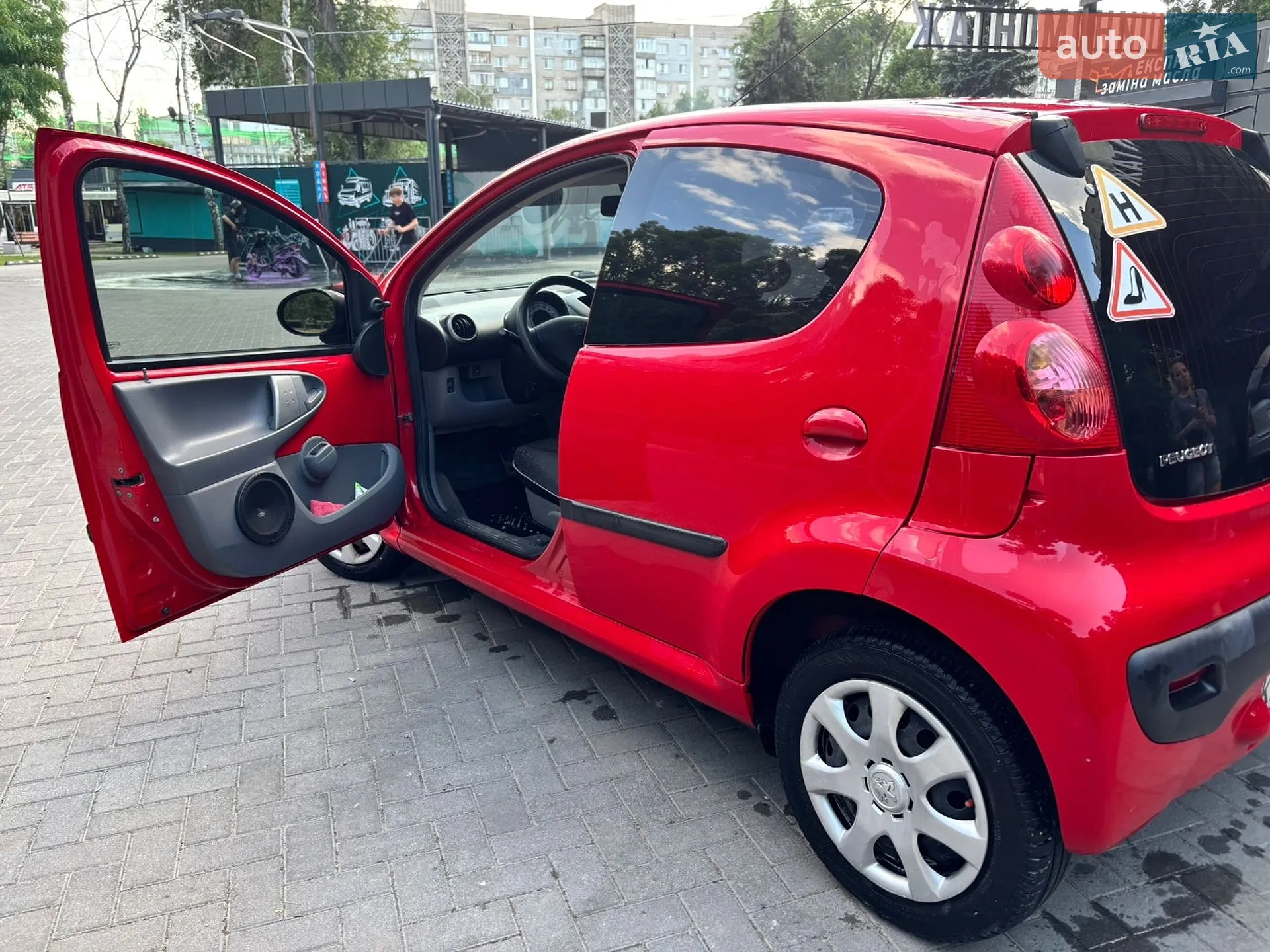 Peugeot 107 2011 VIN VF3PNCFB088575861 фото оголошення 3 з 5