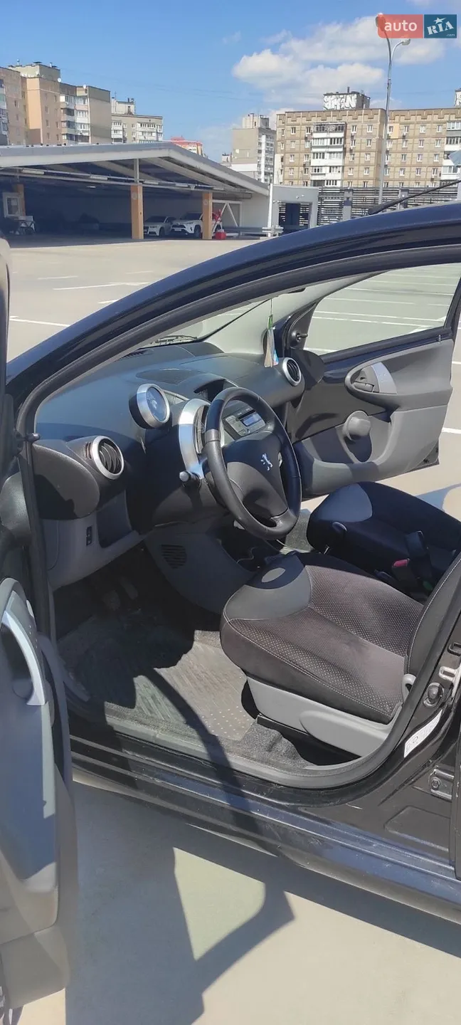 2011 Peugeot 107 - мініатюра 8