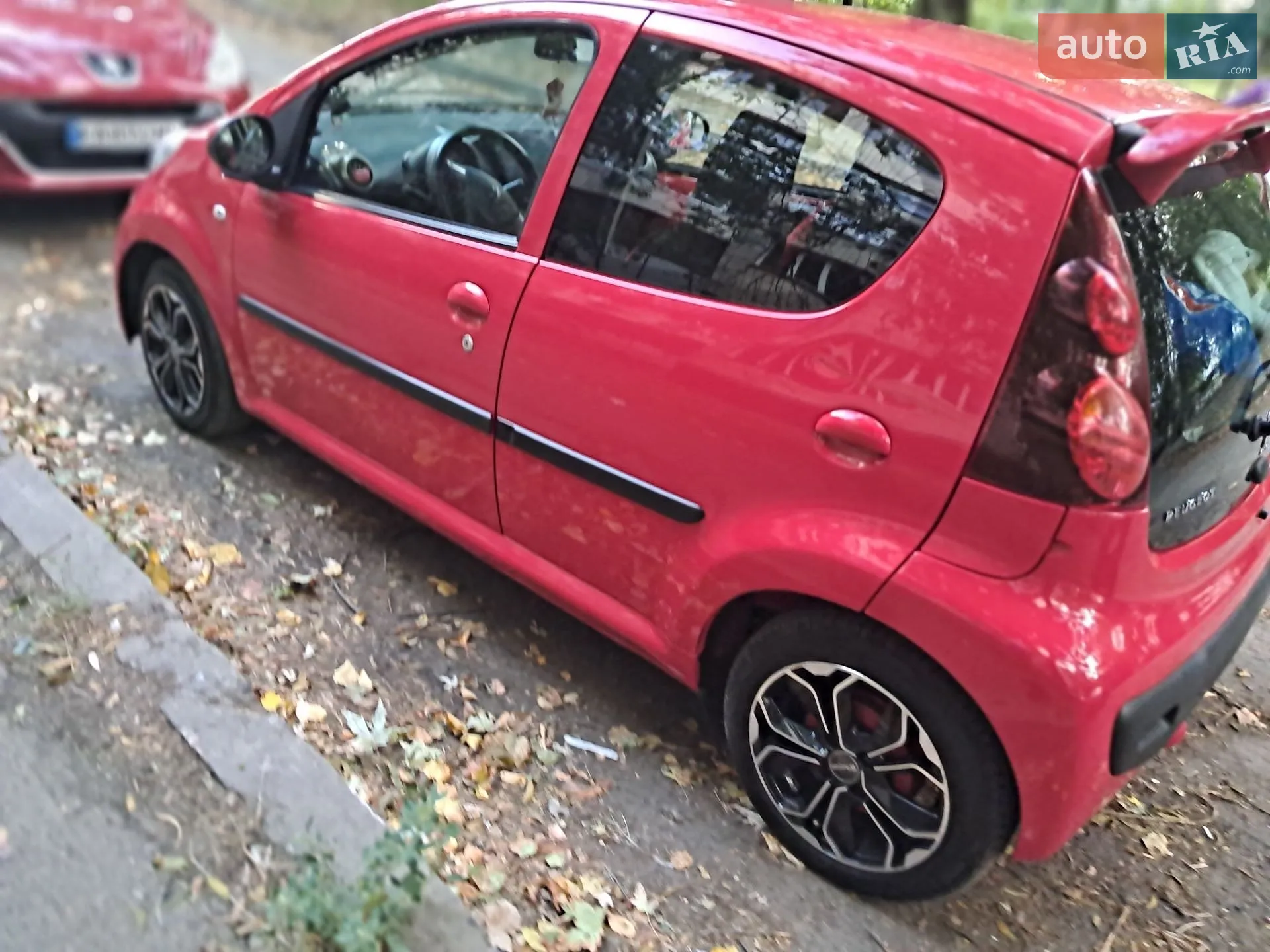 2013 Peugeot 107 - мініатюра 9