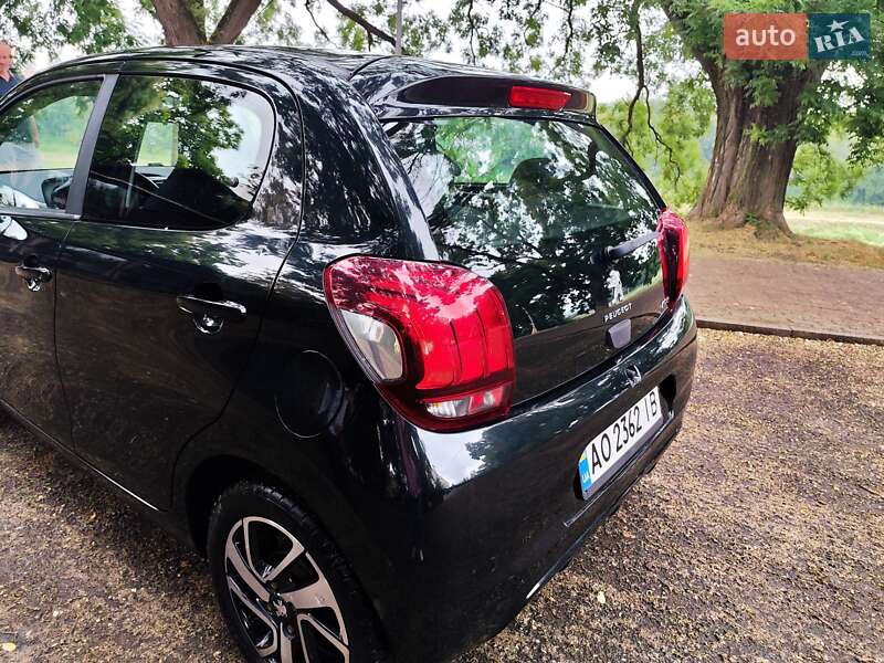 Хетчбек Peugeot 108 2016 в Ужгороді