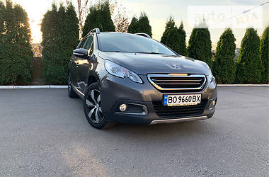 Хэтчбек Peugeot 2008 2015 в Тернополе