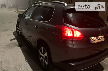 Хэтчбек Peugeot 2008 2015 в Тернополе