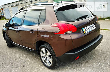 Позашляховик / Кросовер Peugeot 2008 2014 в Харкові