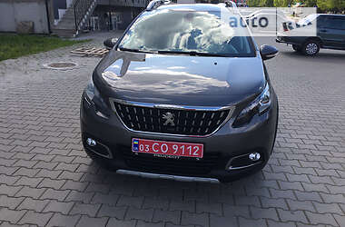 Позашляховик / Кросовер Peugeot 2008 2017 в 