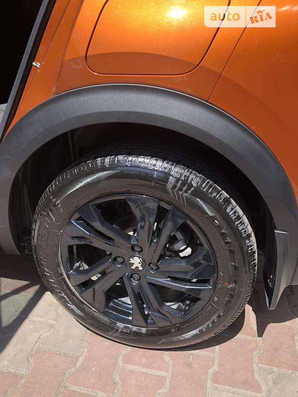 Позашляховик / Кросовер Peugeot 2008 2020 в Одесі