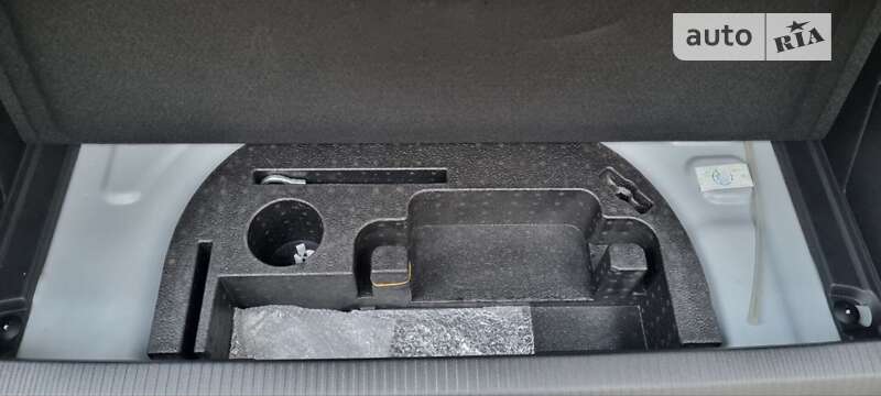 Позашляховик / Кросовер Peugeot 2008 2021 в Одесі