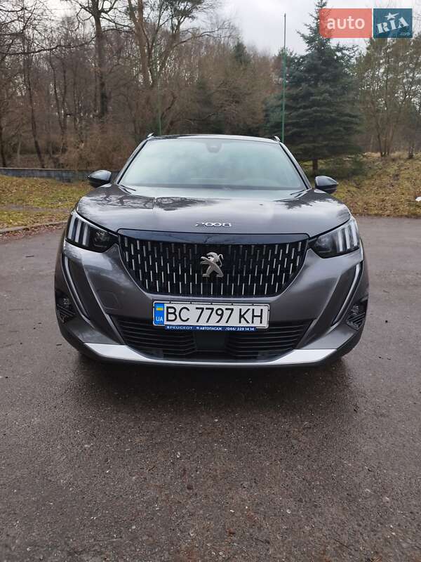 Peugeot 2008 2021