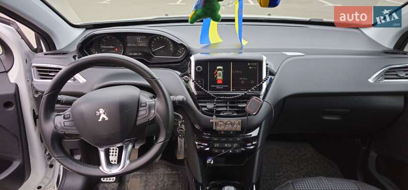 Внедорожник / Кроссовер Peugeot 2008 2019 в Виннице