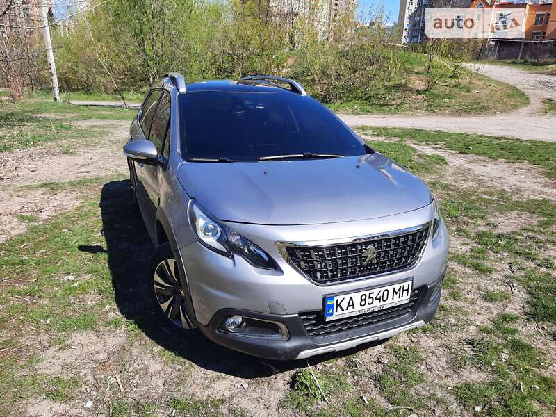 Позашляховик / Кросовер Peugeot 2008 2016 в Києві