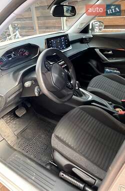 Внедорожник / Кроссовер Peugeot 2008 2021 в 