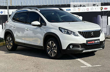 Внедорожник / Кроссовер Peugeot 2008 2017 в Киеве