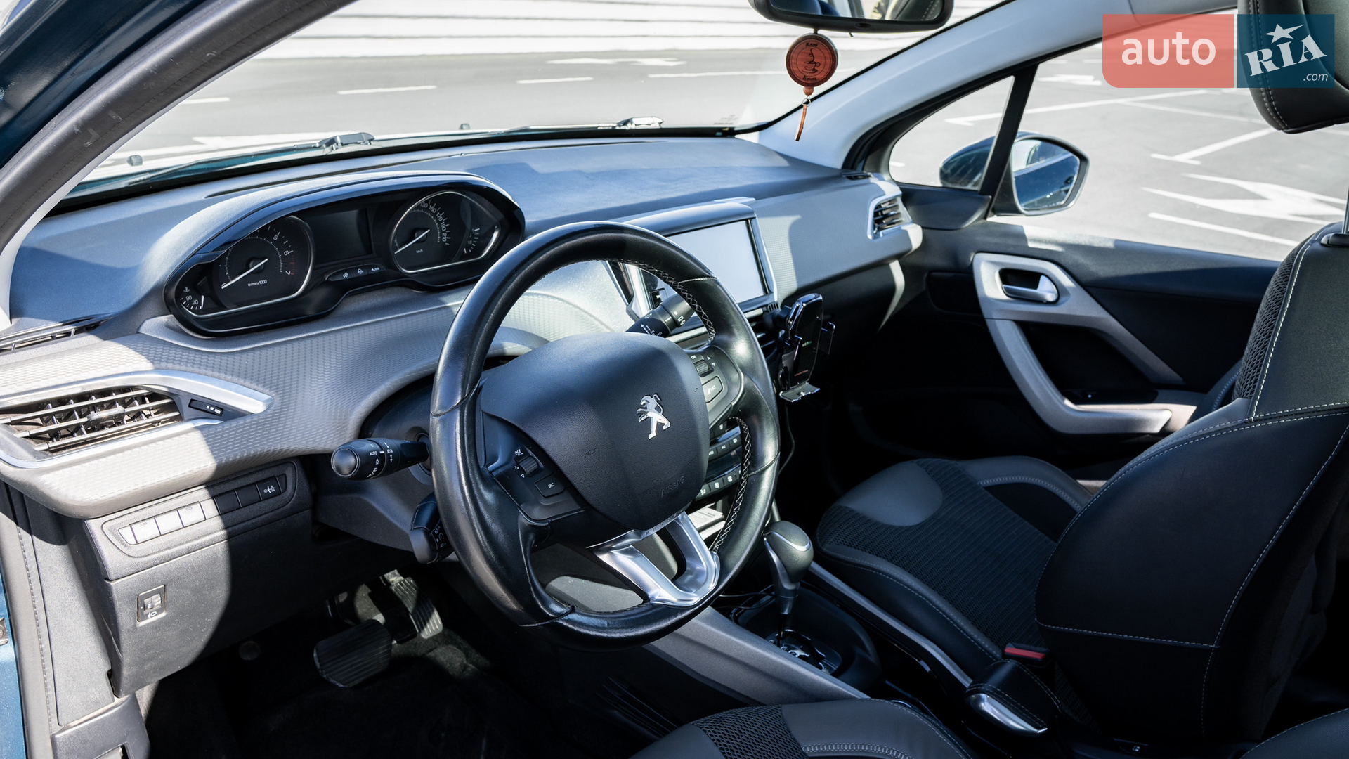 2016 Peugeot 2008 - мініатюра 24