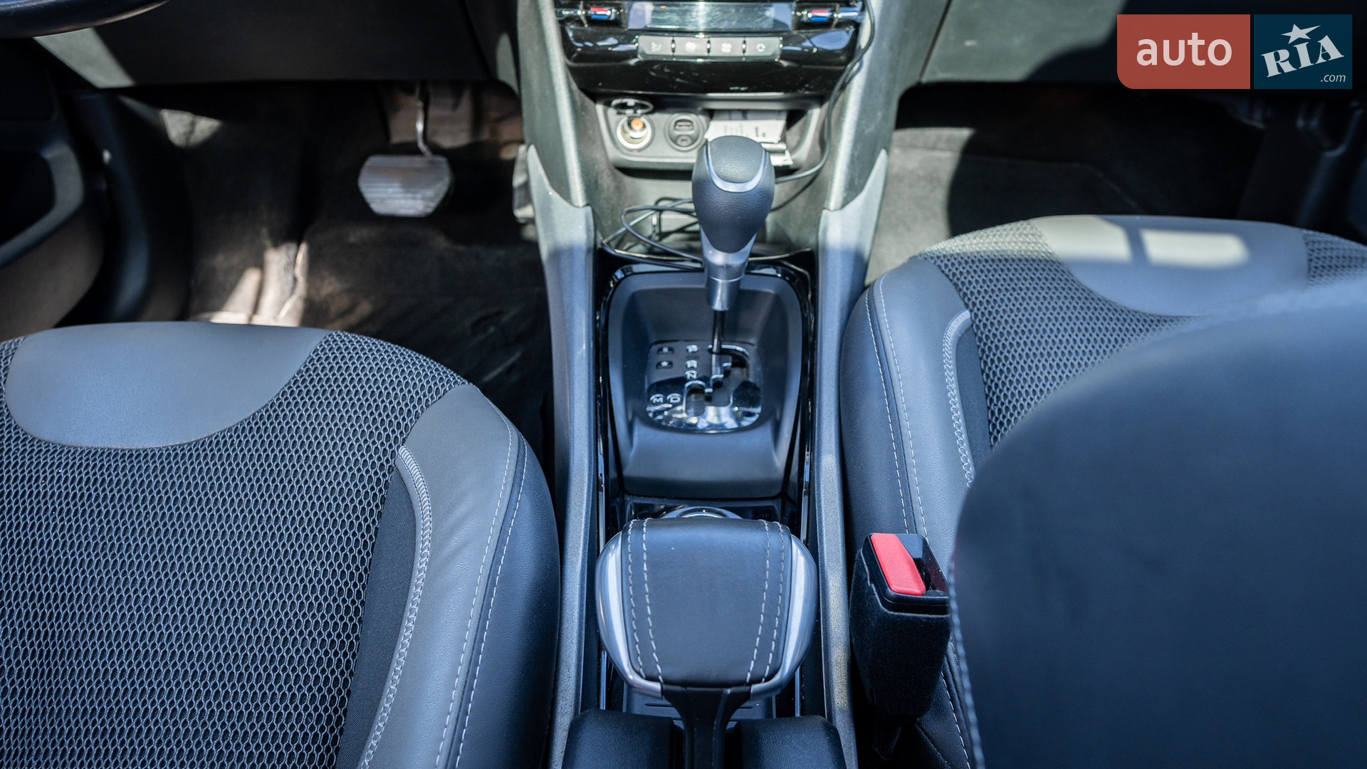 2016 Peugeot 2008 - мініатюра 33