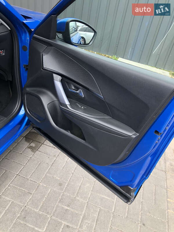 Позашляховик / Кросовер Peugeot 2008 2020 в Києві