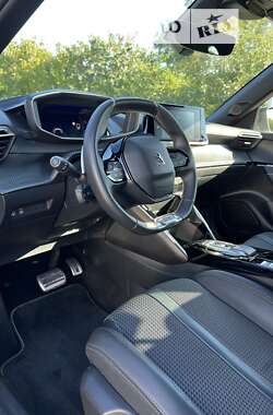 Внедорожник / Кроссовер Peugeot 2008 2022 в 