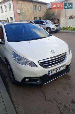 Позашляховик / Кросовер Peugeot 2008 2016 в Львові