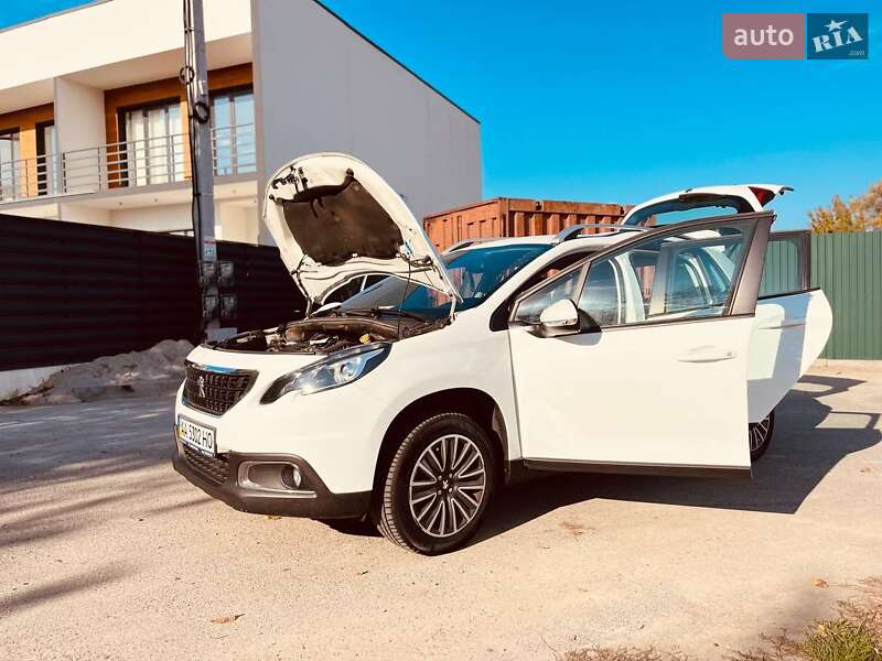 Позашляховик / Кросовер Peugeot 2008 2019 в Києві