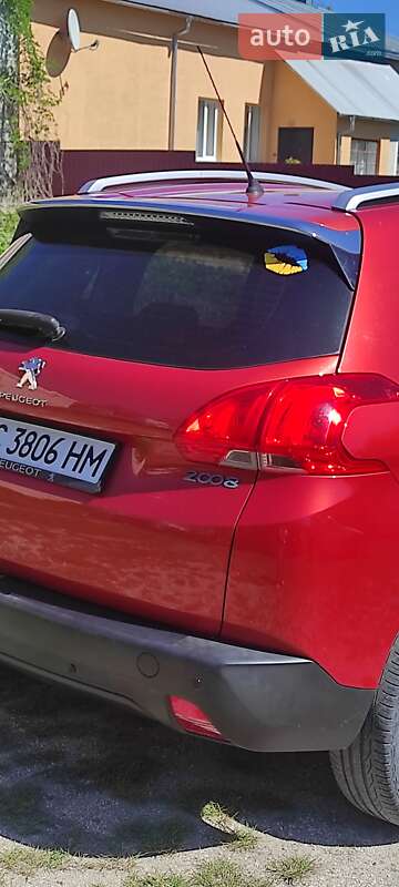 Позашляховик / Кросовер Peugeot 2008 2014 в Підволочиську