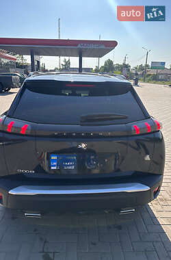 Внедорожник / Кроссовер Peugeot 2008 2020 в 