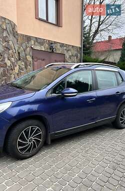 Внедорожник / Кроссовер Peugeot 2008 2015 в 