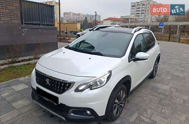 Позашляховик / Кросовер Peugeot 2008 2017 в Львові